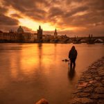 دانلود آهنگ خیالت بسوزد سراپایم