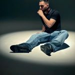 دانلود آهنگ از بچگی نمیرفت تو کتم زور