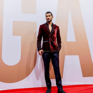 دانلود آهنگ عشوه بی اندازه داری معلومه که تو تازه کاری 1 Eshve Bi