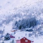 دانلود آهنگ با وجودی که دلم شهر غمه باز میگن این همه غم برام کمه