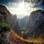 دانلود آهنگ آدم میون جمع اما حال دیگه داره دانلود آهنگ آدم میون جمع اما حال دیگه داره