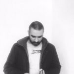 دانلود آهنگ وقتی باهاتم یه دنیا عقبه نمیزارم هيچکی بهت بزنه صدمه