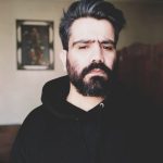 دانلود آهنگ واسه کسی که اولین سیگارو داد دست من دمش گرم