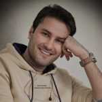 دانلود آهنگ چپ سینه ی من هی تازگیا داغ میشه