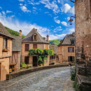 دانلود آهنگ کسی که شوهر نداره یه کولی در به دره 1 Kasi Ke Shohar Nadareh